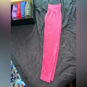 NVGTN seamless leggings red worn once